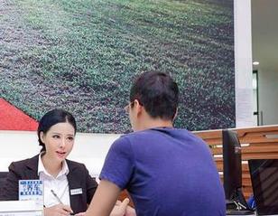 爱丝的新挑战，麻将与身影的对决，原图要不要拆开细看？