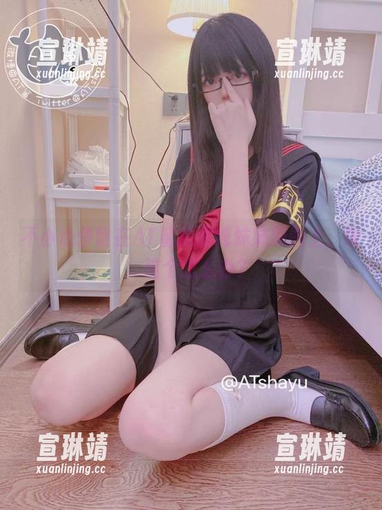 不小心停留在AT鲨的清纯妹妹原图上，呃...这个怎么办？