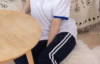 BoBoSocks袜啵啵 – 小甜豆的黑网袜私房美图：每天都提醒自己，要不自信点？