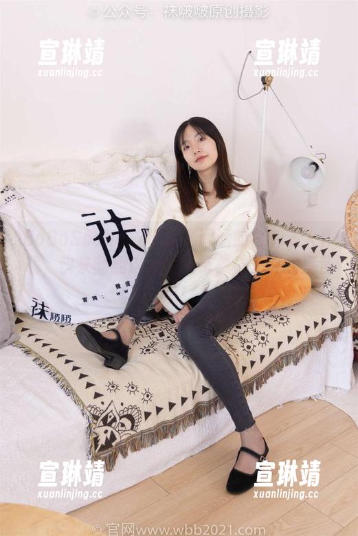 BoBoSocks袜啵啵-涵涵 BoBoSocks袜啵啵 - 涵涵的白棉袜大作战,快来翻翻这本图册吧,袜子真的是焦点!