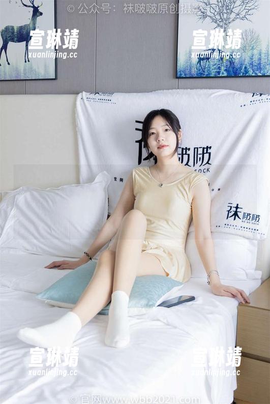BoBoSocks袜啵啵 - 稚予的校服美图，引发了网友们的‘怀旧病’，那谁还记得自己的校服是啥样的？