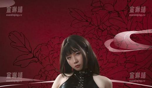 向Uki雨季请教，COS礼服图包中的惊喜和失落