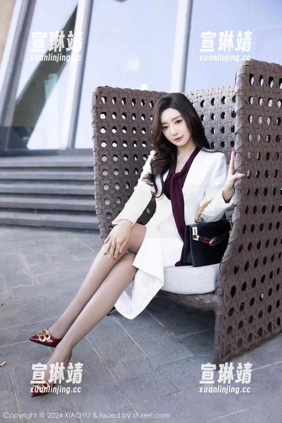 XIAOYU语画界-Dreamy小乔 XIAOYU语画界 - 当黑丝内衣遇上Dreamy小乔:一场视觉有毒的资源之旅