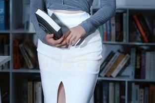 Xiuren秀人网 – 到底有多少女?Angela喜欢猫的网盘合集给你答案!