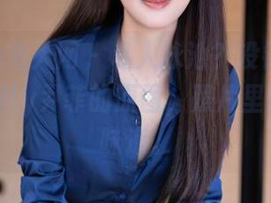 Xiuren秀人网 – 私人泳池？没错，不过那是Emily尹菲的原图，照片里都是水的味道。