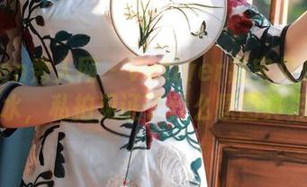 Xiuren秀人网 – Vetiver嘉宝贝儿的死库水，私拍见证了什么原图真相？