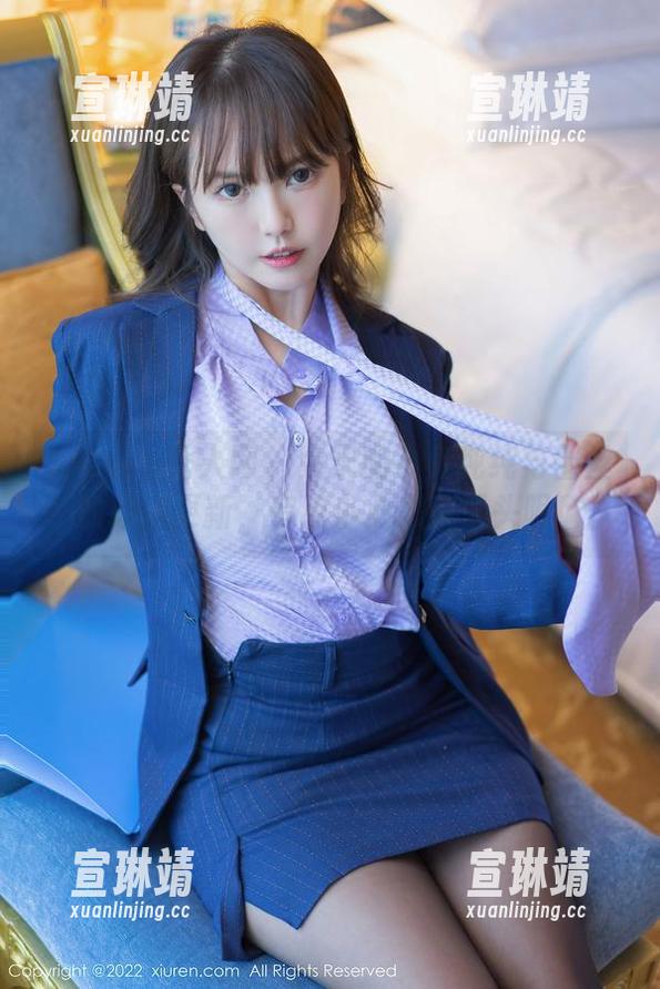 Xiuren秀人网 - 今天的小兔纯纯与蕾丝的原图更新，有点小心思藏里头呢！