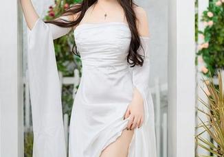Xiuren秀人网 – 图片流出：小泡芙winna女王在线，她的霸气大家都领教了！