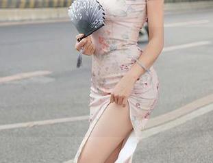 Xiuren秀人网 – “想做你的猫”女仆新图已更新，谁能想到女仆和猫原来能如此甜蜜共存呢？