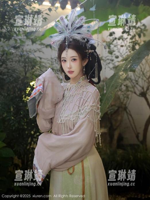 Xiuren秀人网 - 梓萱Crystal的裸足作品展，福利是不是有点过分？