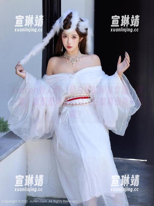 Xiuren秀人网 - 萌白酱的网袜套图：这一套，我都是仰望星空，还能再惊艳一点吗？