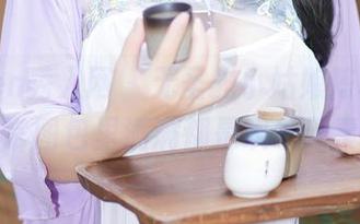 Xiuren秀人网 – 无圣光小姑娘陈秋雨，日常图包里满满都是欢乐元素！