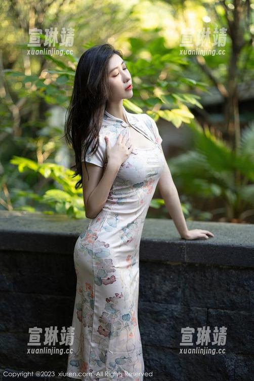 Xiuren秀人网-雨夕cy Xiuren秀人网 - 私房里的雨夕cy,牛仔裤穿出了我想说的那些话。