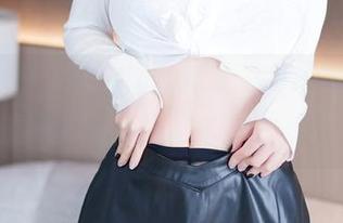 YouMi尤蜜荟 – 免费写真送上，乔漫妮mina的灰丝照让我想立刻发朋友圈！