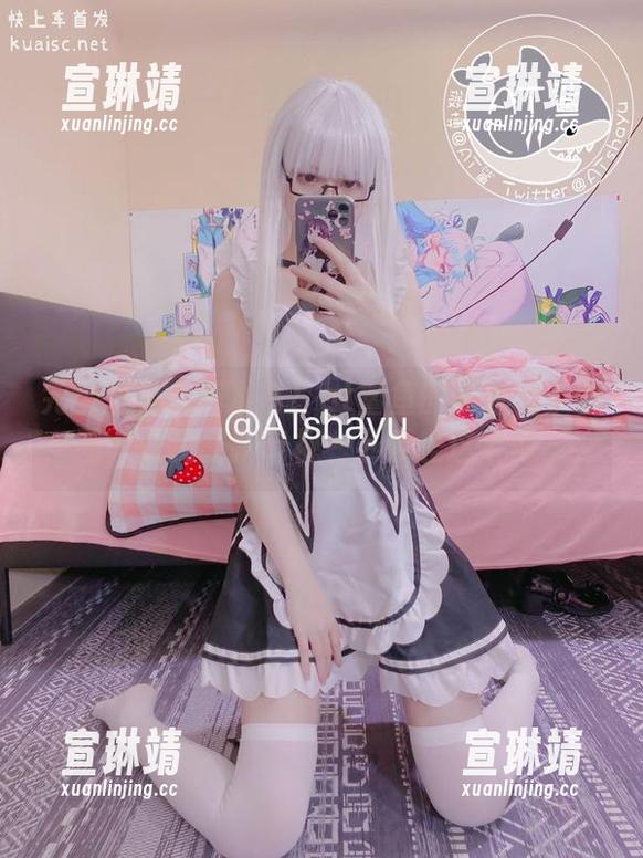 完全没有心理准备！at鲨鱼的圣诞兔子套图，让我重新审视一下反差这个词。