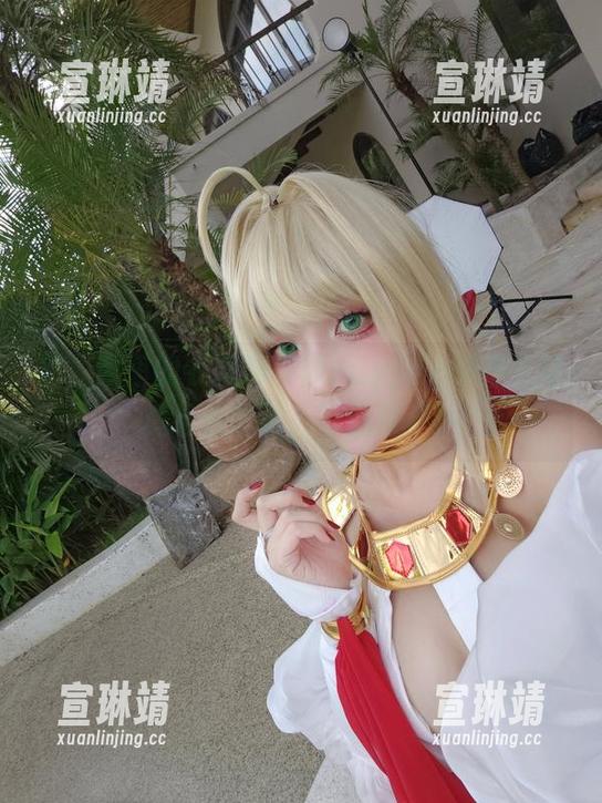 puypuy 唉,家里的衣服都要被puypuy的睡衣写真给替代了,下载快点!