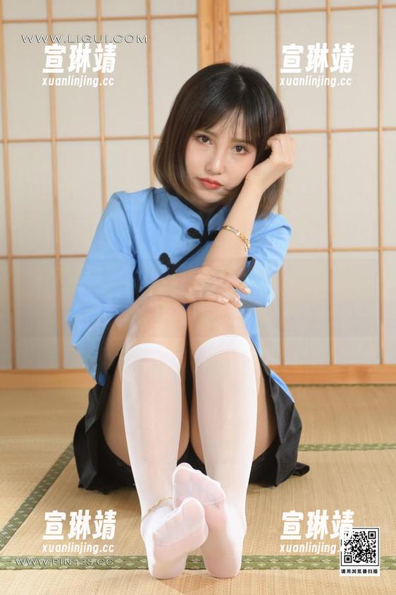 丽柜-小智贤 丽柜 - 观看小智贤黑丝写真,重点不在黑丝,关键在于如何把脑袋拉回现实!