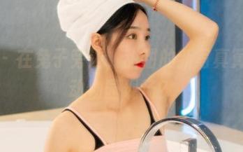 丽柜 – 在兔子旁边，甜甜的新写真算不算动物园现场？