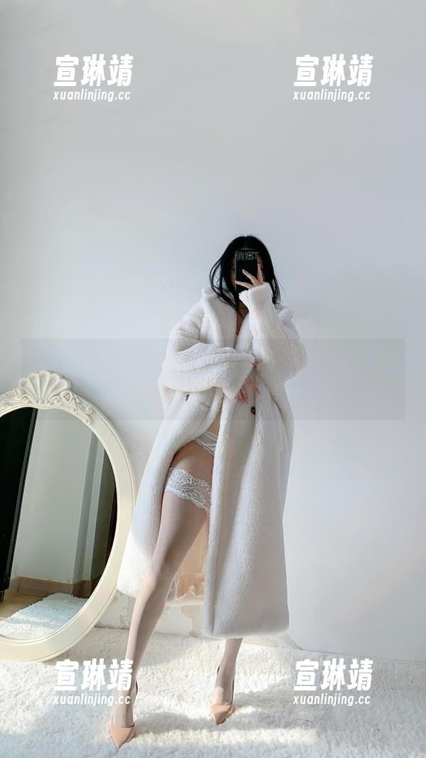 俏妞t 微密圈 - 藉着粉刷匠,俏妞t的定制写真滑稽登场