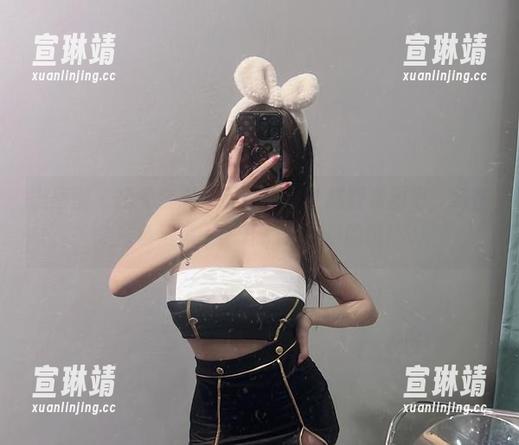 兔宝妮to 微密圈 - 把兔宝妮to的纯白当做越野资源吧,骑在白色浪潮上,开心又免费的哦!