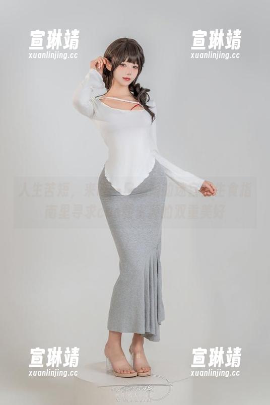 咬一口兔娘 人生苦短,来咬一口兔娘的迷宫菇生食指南里寻求cos和资源的双重美好