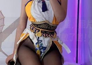 啾小妍Deer最新“甜心”照，照片里都是糖糖的调调，心过敏了哟！