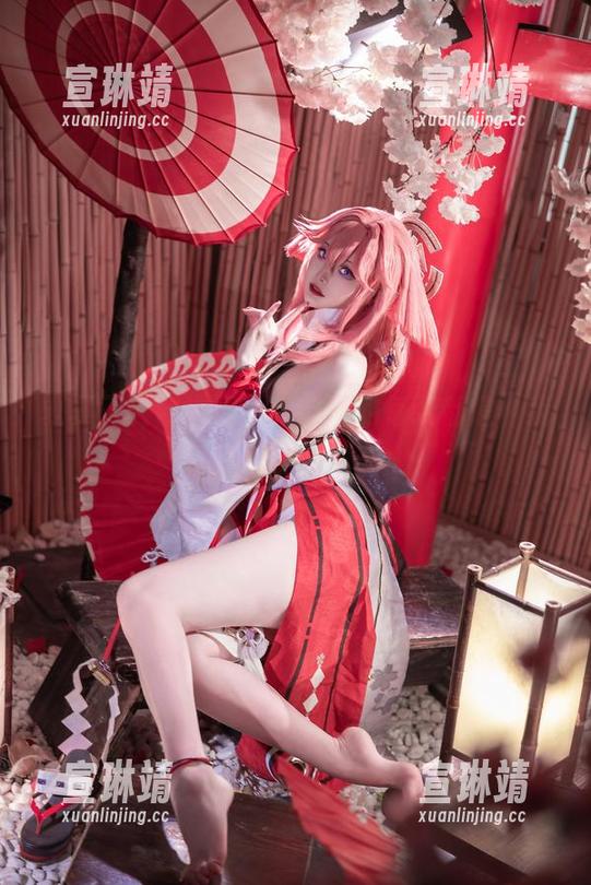 夏夏子 夏夏子天台快闪,图包里的每张都是‘我在追风’的写照!