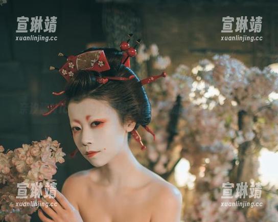 奈汐酱Nice独特风格的自拍，免费图集让你大开眼界