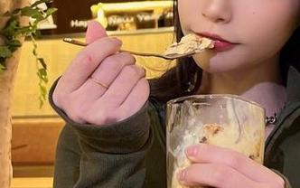微密圈 – 妮是老虎：无圣光下的皮衣终结者图包，竟然是个什么鬼？