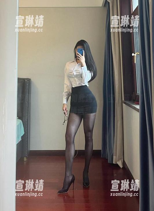 微密圈 - 黄油从未如此迷人，宝儿茹171黑皮精选写真