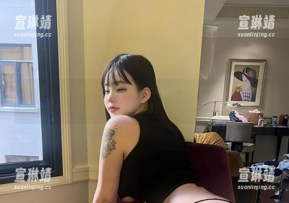 微密圈 - 这组照片让我意识到，小u优优子的双人CP更像双人迷路。