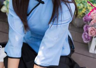 尤果网 – 这套灰丝的奥妙就藏在尤娜娜的每一帧里，忍不住想下载来细细品味！