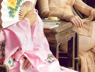 尤果网 – 晨曦森77的棉袜美图，下载后满满的假日气息，你要试试吗？
