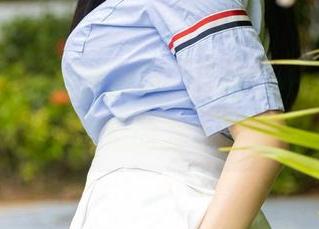 尤蜜荟 – 原图分割线：玥儿玥er的校服，十年后的我会哭吗