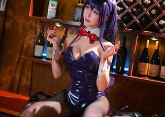 怎么能轻易放过抖娘利世的和服美图？每一张都是无声的诱惑