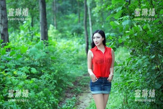 推女郎-嘉宝贝儿 推女郎 - 嘉宝贝儿与她的裸足,高清图集值得一看再看