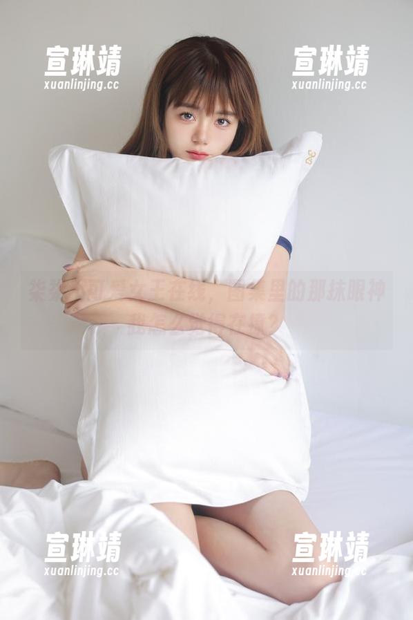 柒柒不可爱 柒柒不可爱女王在线,图集里的那抹眼神我怎么觉得在撩?