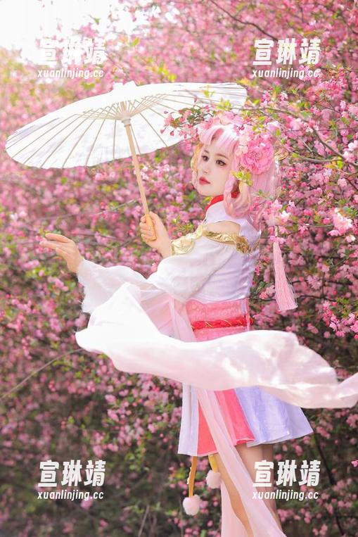 雷姆依旧，桃暖酱真妙？图包让我再想想。