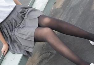 森萝财团 – 更新！小兰的白丝K制服，谁说少女不可以有反差萌？