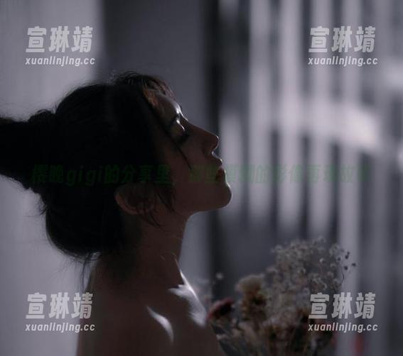 樱晚gigi 樱晚gigi的分享里,那些模糊的影像再现故事
