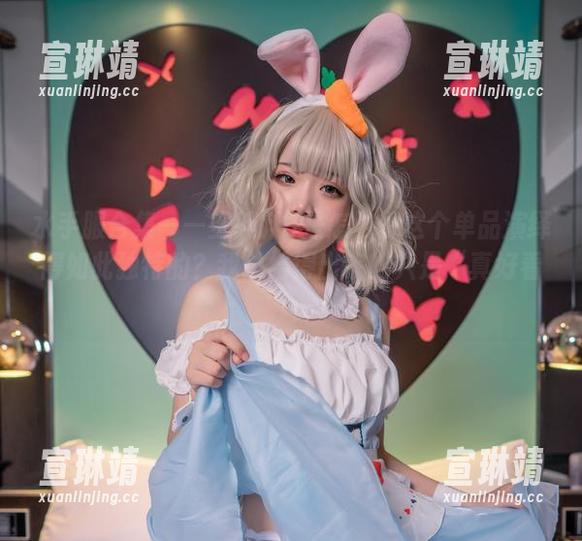 水手服合集——王胖胖u是怎么把这个单品演绎得如此独特的？我总结得出来的只是“真好看”。