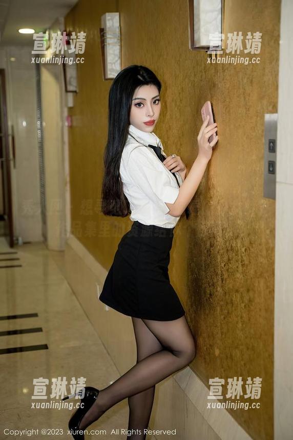 秀人网 - 想寻觅Demon瑶瑶的少女梦？作品集里的资源给你个惊喜！