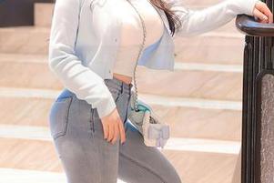 秀人网 – ‘双人’写真集—大美媚京不只是照照而已，感情戏呢？