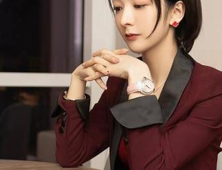 秀人网 – 果儿Victoria出品：护士资源，小心你的脉搏会不自觉跳动