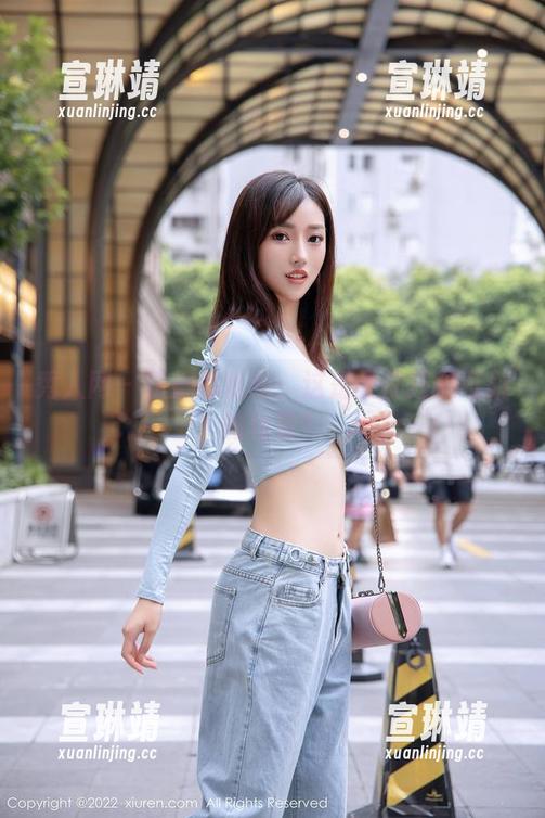 秀人网 - 甜妮的私拍：这是天使还是可疑的化身？