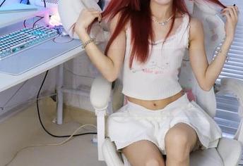 绮梦摄影 – 下载aubrey的女孩图包，虽然你可能只是来打个酱油