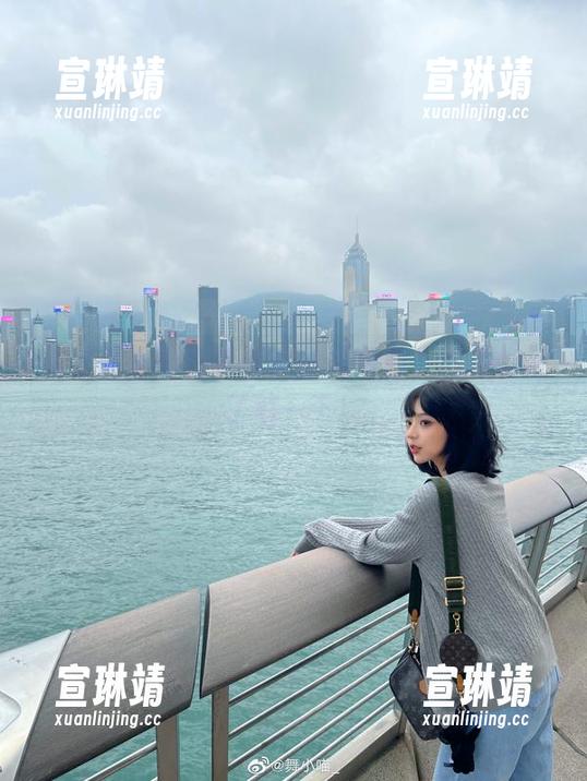 这次舞小喵直接带来女友角色，高清cos了解一下！