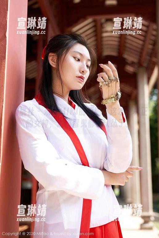 蜜桃社-米琪MIKI 蜜桃社 - 米琪MIKI的原图:这才是真正的女神,连捣蛋鬼都要认怂了!