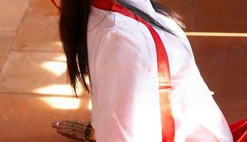 蜜桃社 – 雪飞出演体操服写真，健身房的别样风景