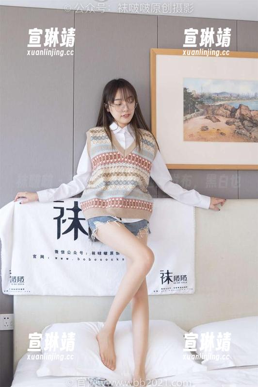 袜啵啵 - 甜甜圈美图精选大发布，黑白也能拿到彩色的掌声？